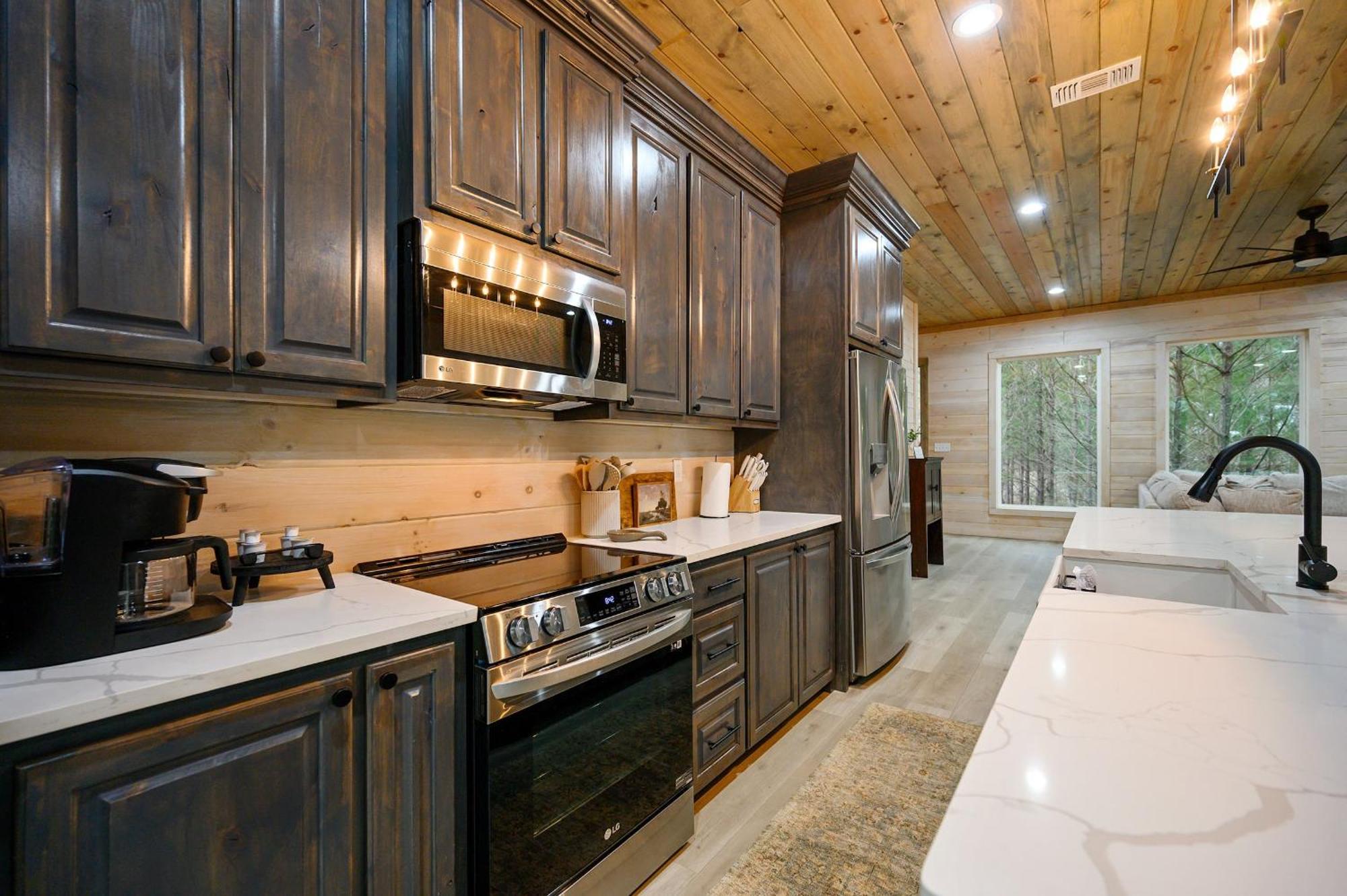 Pines And Recreation Villa Броукън Боу Екстериор снимка